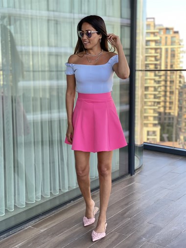 Pembe Şortlu Atlas Etek