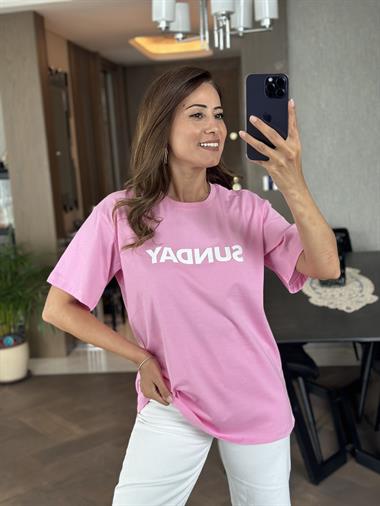 Pembe Sunday Yazı Baskılı Bisiklet Yaka Oversize T-Shirt