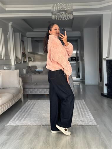 Pembe Zikzak Desenli Yarım Fermuarlı  Peluş Kadın Sweatshirt