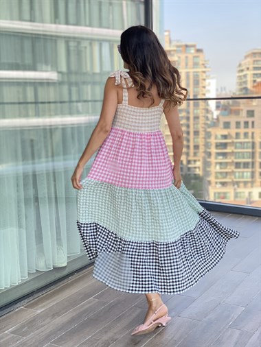 Renkli Askılı Pötikare Elbise