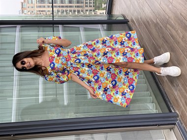 Renkli Çiçekli Önü Düğmeli Prenses Elbise