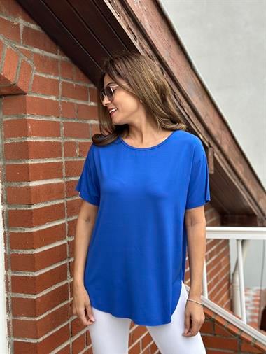 Saks Bisiklet Yaka  Kolu Ve Eteği Lazer Kesim Kadın T-Shirt