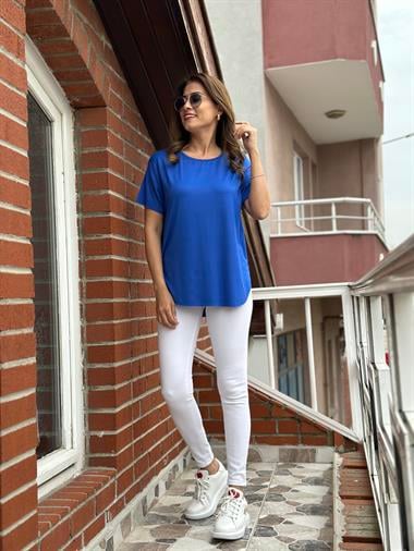 Saks Bisiklet Yaka  Kolu Ve Eteği Lazer Kesim Kadın T-Shirt