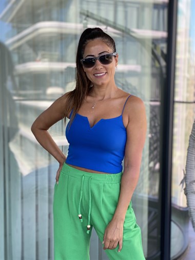 Saks Önü V Dekolteli İp Askılı Kadın Crop