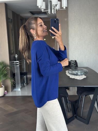 Saks V Yaka Uzun Kol Yumoş Kadın Bluz