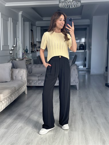 Sarı Ajurlu Kısa Kollu Kadın Bluz