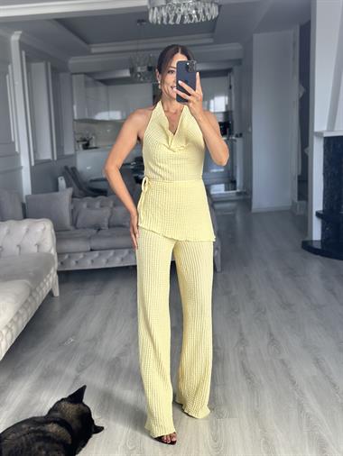 Sarı Gofre Degaje Yaka Bluz Pantolon Kadın Alt Üst Takım