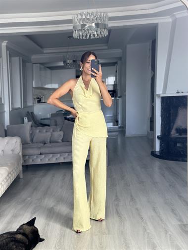 Sarı Gofre Degaje Yaka Bluz Pantolon Kadın Alt Üst Takım