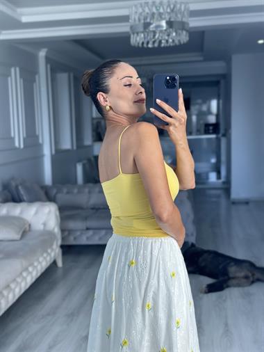 Sarı Kuplu Lastik Askılı Kadın Body