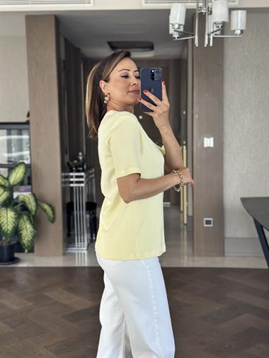 Sarı Slim Fit Bisiklet Yaka Kadın T-Shirt