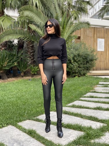 Siyah Agraflı  Mat Deri Kadın Tayt