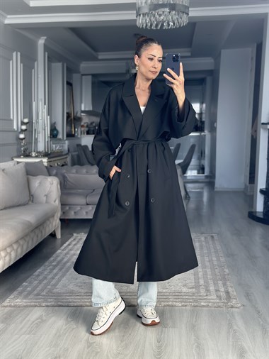 Siyah Allerli Oversize Kuşaklı Uzun Kadın Trençkot
