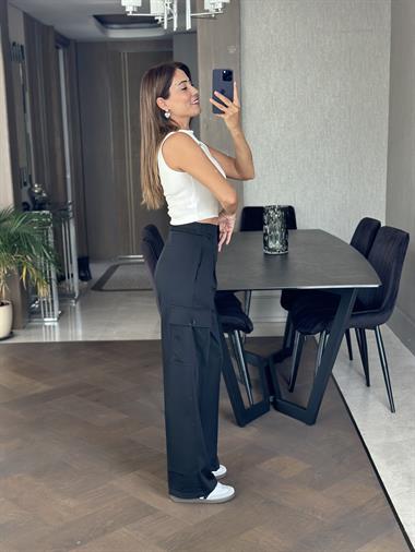 Siyah Arka Beli Lastikli Kargo Cepli Kadın Pantolon