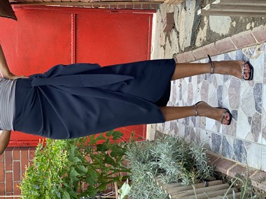 Siyah Bağlama Detay Kapaklı Aerobin Kadın Etek