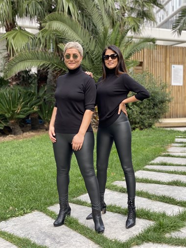 Siyah Balıkçı Yaka Truvakar Kol Kadın Kazak