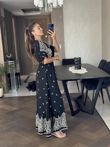 Siyah Bej Desenli Beli Lastikli Önü Yırtmaçlı Midi Boy Viskon Kadın Elbise 