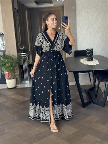 Siyah Bej Desenli Beli Lastikli Önü Yırtmaçlı Midi Boy Viskon Kadın Elbise 