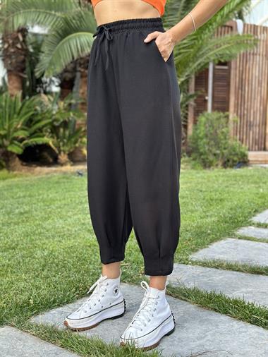 Siyah Bel Bağcıklı  Paçası Pensli Keten Kadın Pantolon