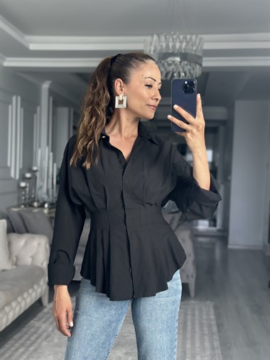 Siyah Belden Oturtmalı Uzun Kol Kadın Gömlek