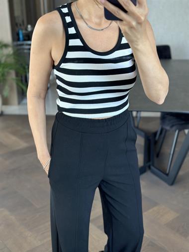 Siyah Beli Kalın Lastikli  Çımalı Likralı Krep Kadın Yürüyüş Pantolon