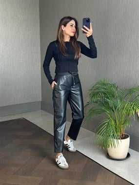 Siyah Beli Lastikli Düz Paça Jogger Kadın Deri Pantolon