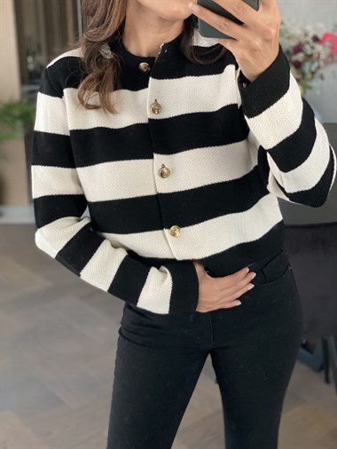 Siyah Beyaz Kalın Çizgili Pike Örgü Önü Düğmeli Kadın Hırka
