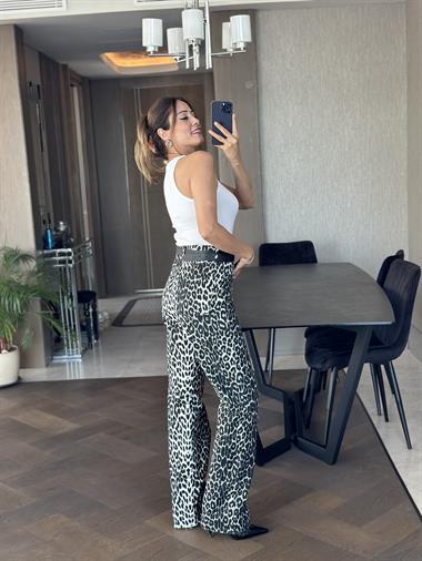 Siyah Beyaz Leopar Desen Orjinal Marka Straight Kadın Jean Pantolon