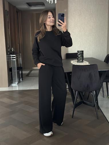 Siyah Bisiklet Yaka Eteği Ve Paçası Kesik İkili Kadın Takım