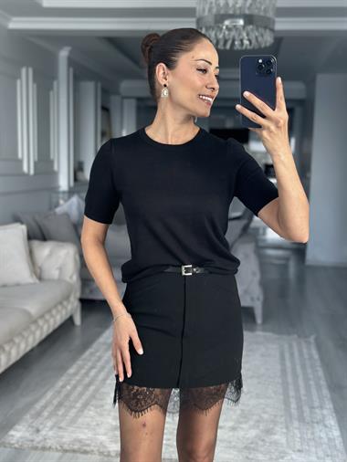 Siyah Bisiklet Yaka Kısa Kol Basic Kadın Triko Bluz