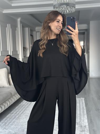 Siyah Bisiklet Yaka Pelerin Pantolon Kadın İkili Takım