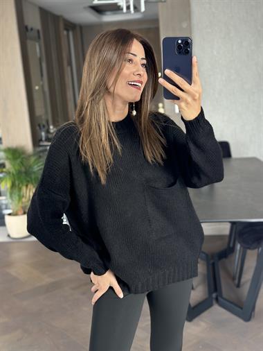 Siyah Bisiklet Yaka Salaş Cepli Triko Kadın Kazak