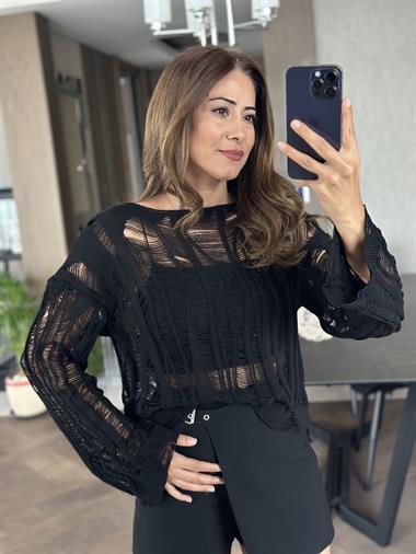 Siyah Bisiklet Yaka Transparan Triko Kadın Crop Kazak