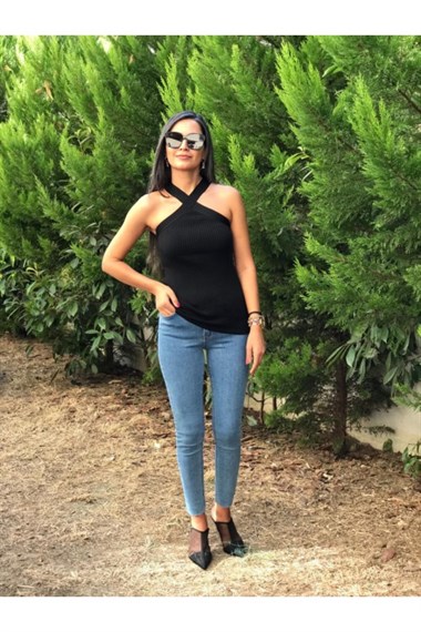 Siyah Çapraz Triko Bluz