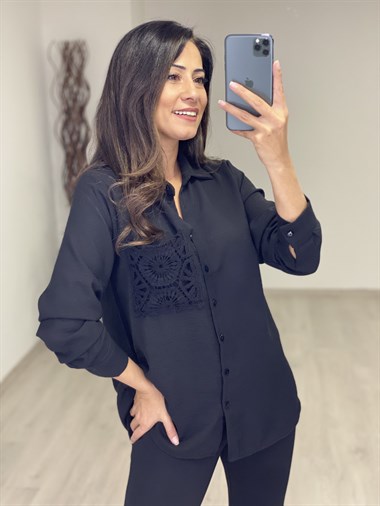 Siyah Cebi Örgü Detay Krinkıl Kadın Gömlek