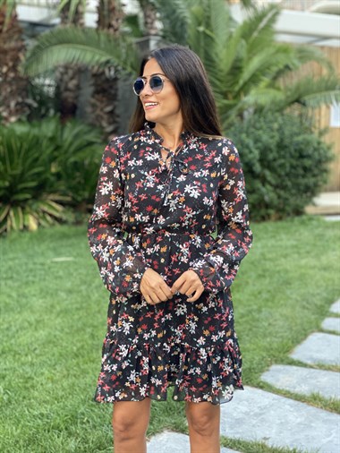 Siyah Çiçek Desen Hakim Yaka Etek Ucu Volanlı Şifon Kadın Elbise Volanlı