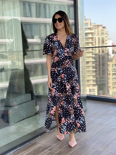 Siyah Çiçek Desenli Asimetrik Maksi Boy Elbise