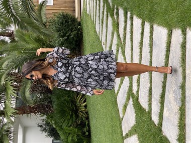 Siyah Çiçek Desenli Kruvaze Yaka Uzun Kol Şifon Kadın Elbise