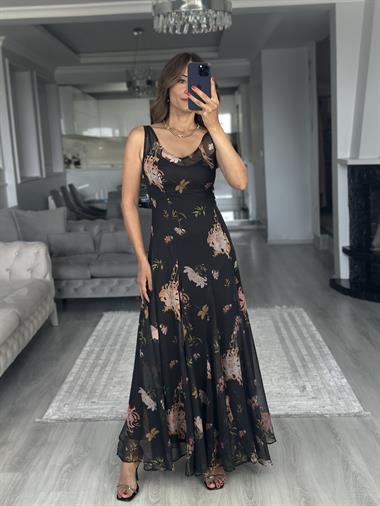 Siyah Çiçek Desenli Ön Arka V Yaka Maksi Boy Şifon Kadın Elbise 