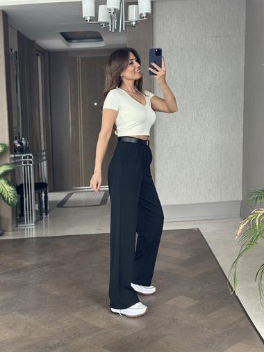 Siyah Çift Pileli Kemerli Likralı Krep Kadın Pantolon