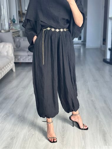 Siyah Crushlı Paçası Lastikli Kadın Pantolon