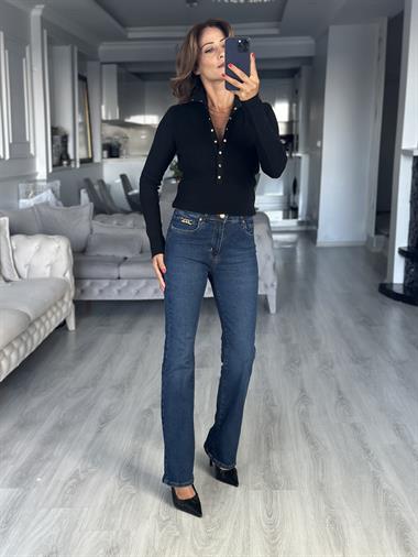 Siyah Dik Yaka Çıtçıt Düğmeli Kadın Triko Kazak