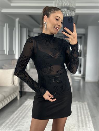Siyah Dik Yaka Flok Desenli Uzun Kol Kadın Bluz
