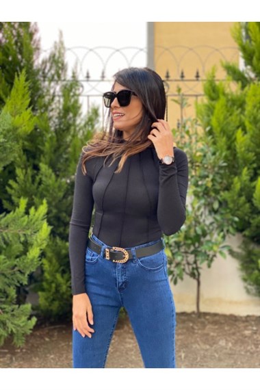 Siyah Dikiş Detay Body