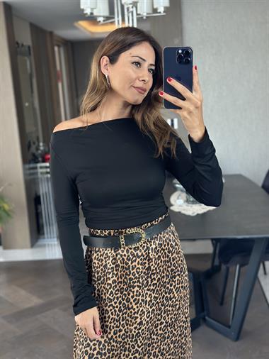 Siyah Dlvn Kayık Yaka Uzun Kollu Yanları Büzgülü Kadın Bluz