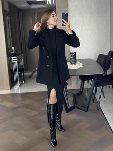 Siyah Düğmeli Kaşe Blazer Kadın Ceket