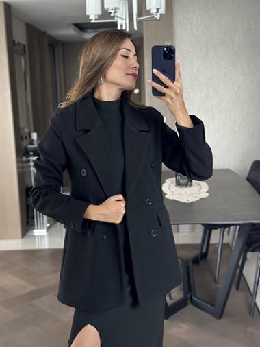 Siyah Düğmeli Kaşe Blazer Kadın Ceket