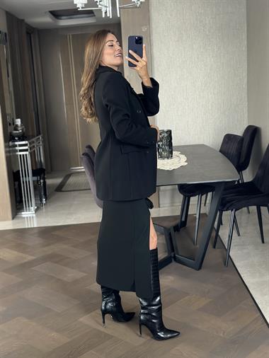 Siyah Düğmeli Kaşe Blazer Kadın Ceket