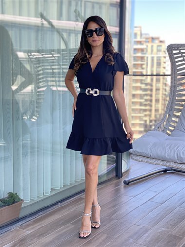 Siyah Eteği Ve Kolları Volanlı Belden Lastikli Kadın Elbise