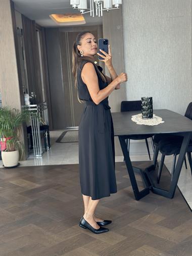 Siyah Gizli İlik Detay Sıfır Kol Kuşaklı Midi Boy Kadın Gömlek Elbise 