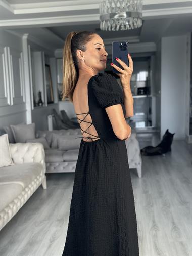 Siyah Gofre Sırtı Lastik Bağlamalı Midi Boy Kadın Elbise